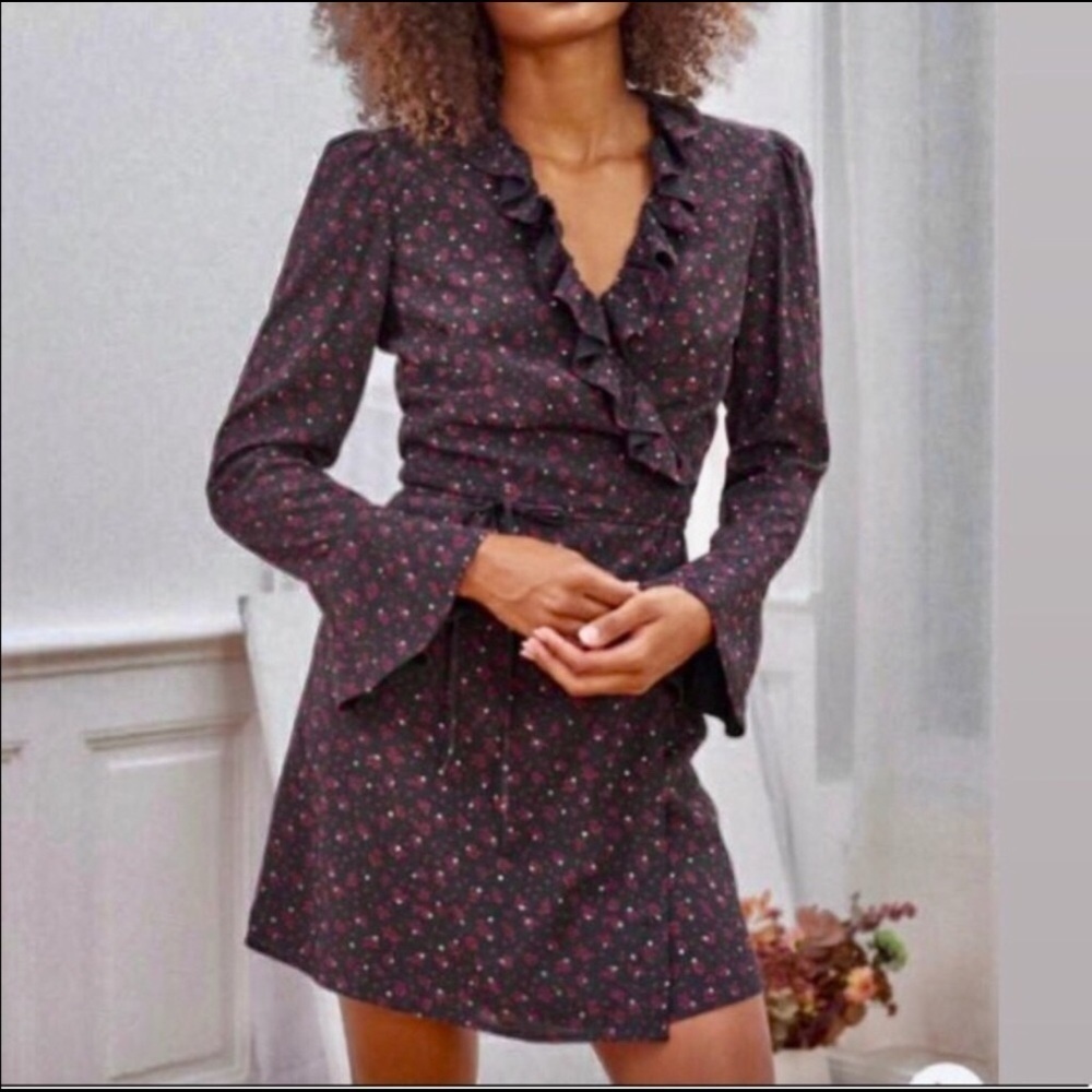 RARE Rouje Chrystale Wrap Mini Floral Dress size 4